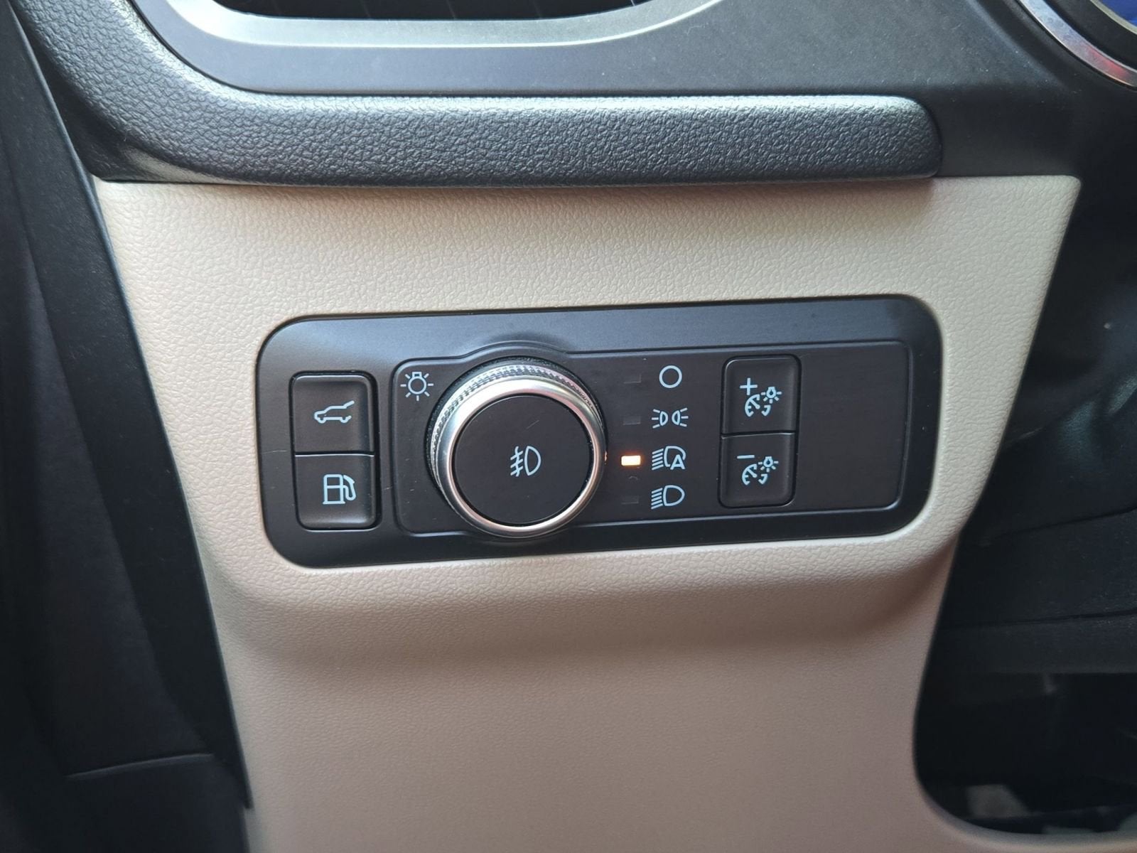 2020 Ford Escape Titanium Hybrid