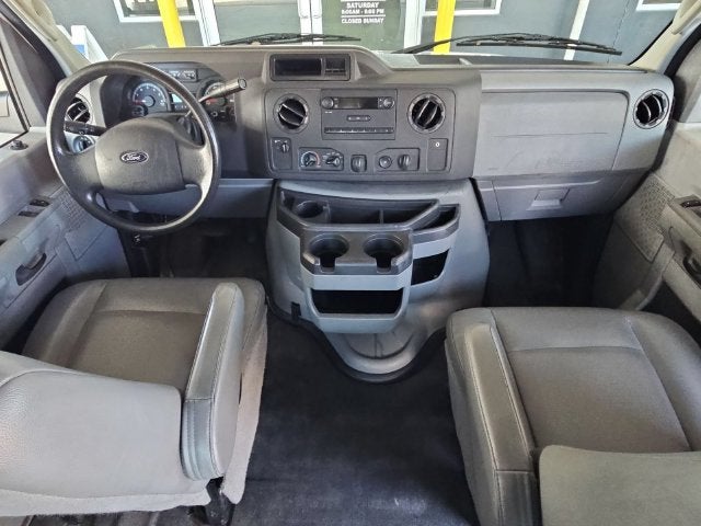 2014 Ford E-Series Econoline Van Commercial - Photo 20