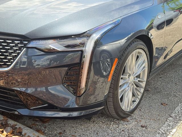 2025 Cadillac CT4 Premium Luxury
