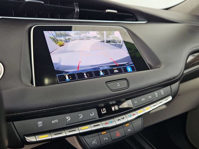 2022 Cadillac XT4 Premium Luxury