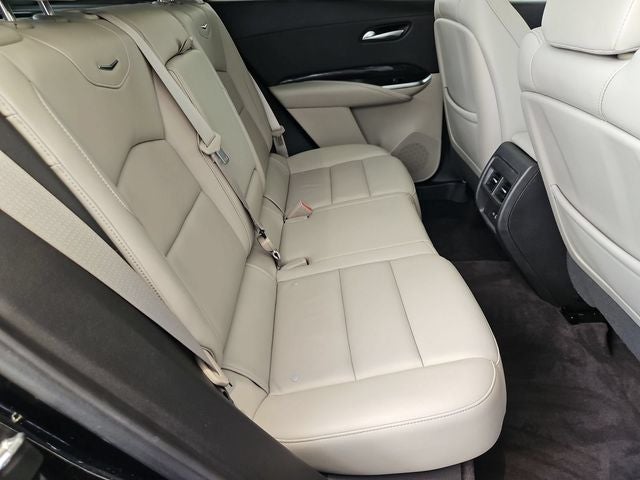 2022 Cadillac XT4 Premium Luxury