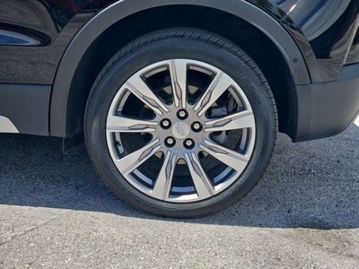 2022 Cadillac XT4 Premium Luxury