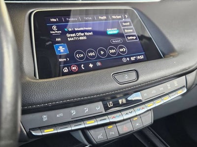 2022 Cadillac XT4 Premium Luxury