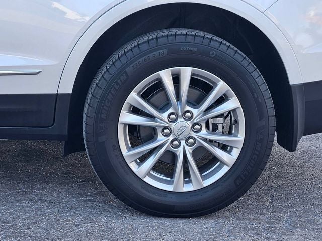 2026 Cadillac XT5 Luxury