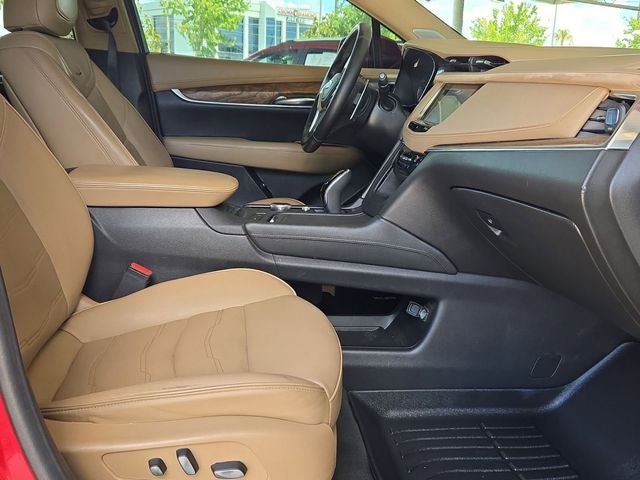 2020 Cadillac XT5 Sport