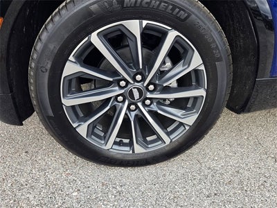 2025 Cadillac LYRIQ Sport