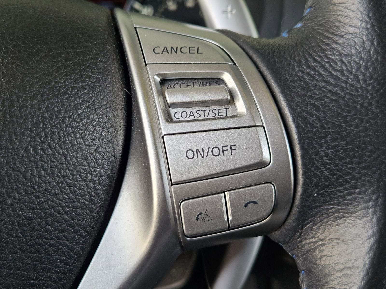2016 Nissan Altima 2.5 SR
