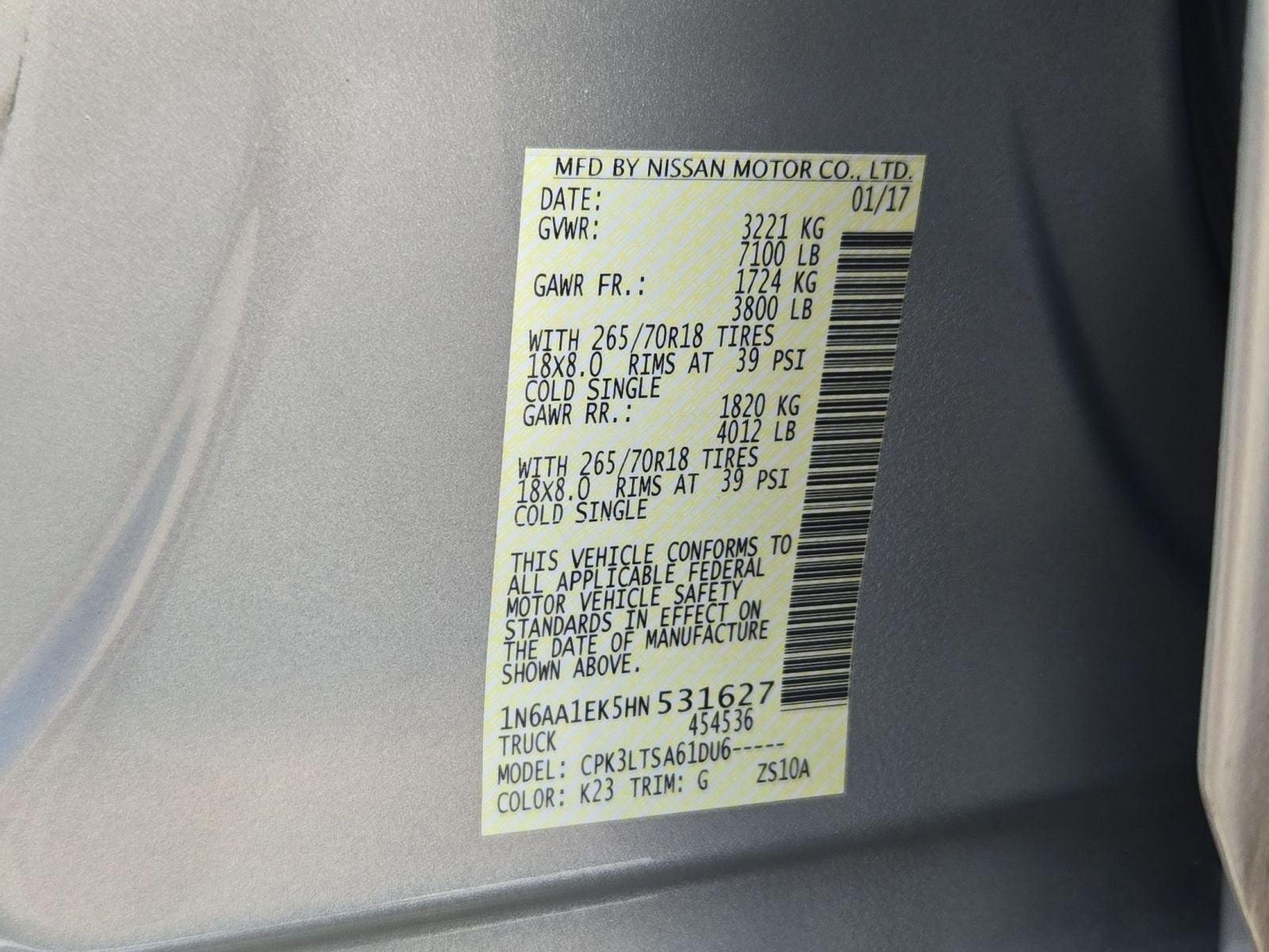 2017 Nissan Titan SV