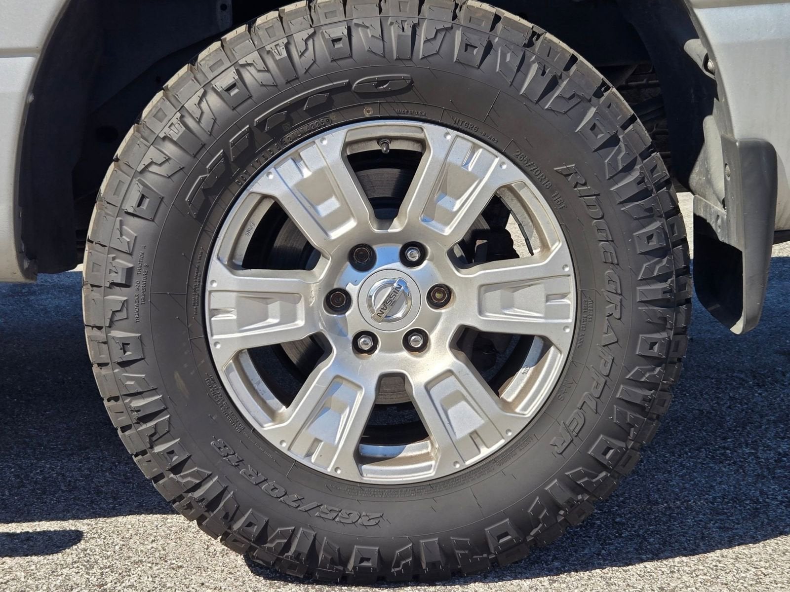 2017 Nissan Titan SV