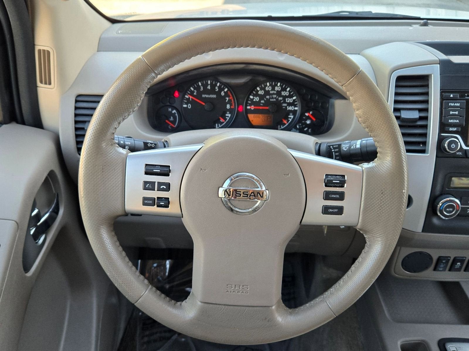 2017 Nissan Frontier SV