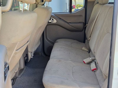 2017 Nissan Frontier SV