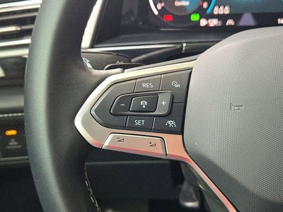 2024 Volkswagen Atlas Cross Sport 2.0T SE w/Technology