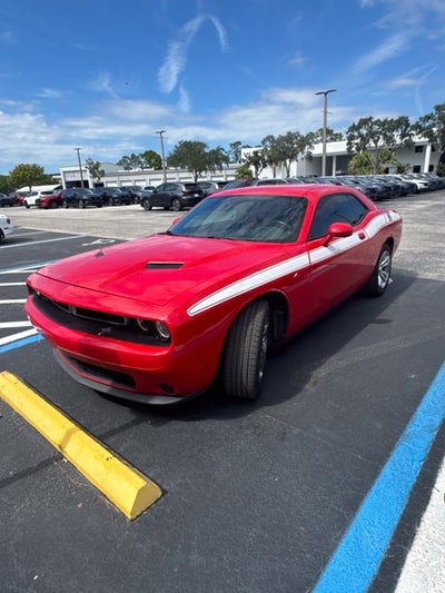 2016 Dodge Challenger SXT