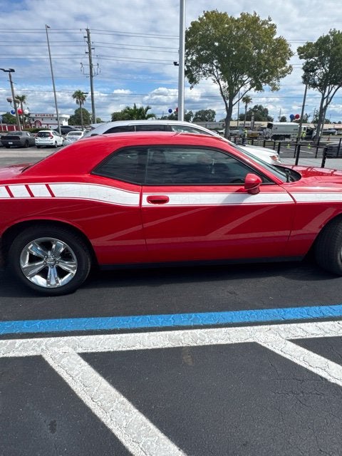 2016 Dodge Challenger SXT