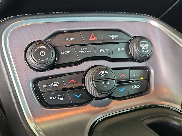 2017 Dodge Challenger SXT
