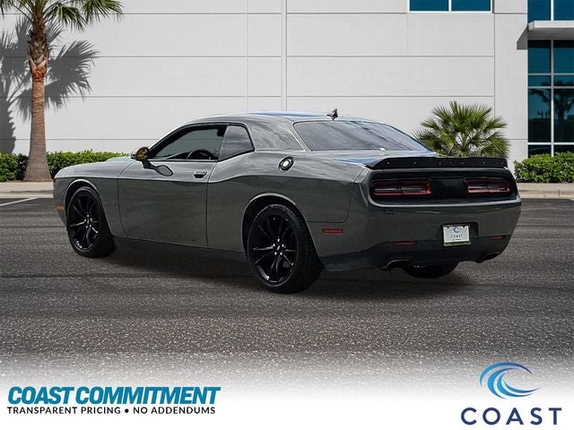 2017 Dodge Challenger SXT