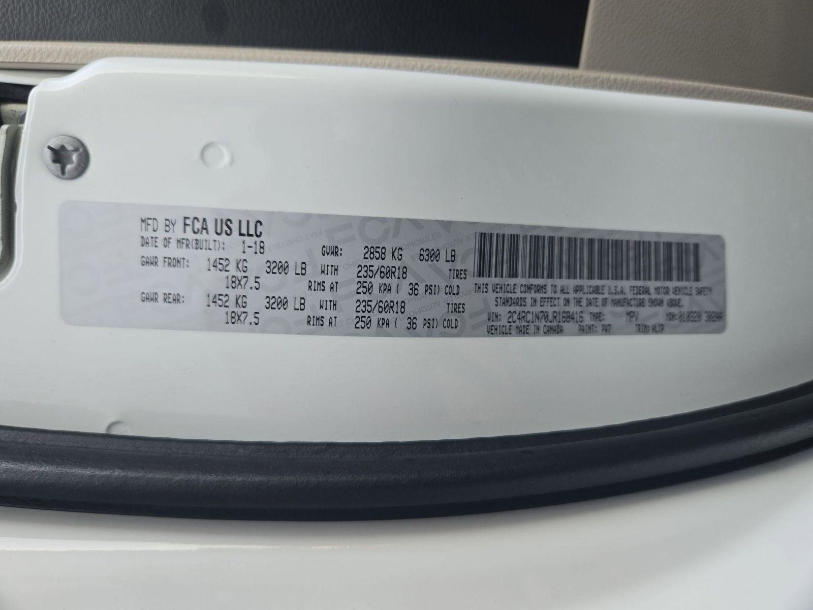 2018 Chrysler Pacifica Hybrid Limited