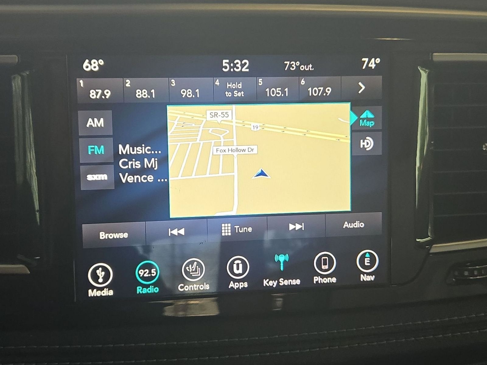 2018 Chrysler Pacifica Hybrid Limited