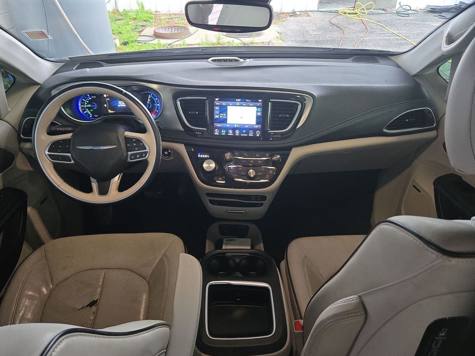 2018 Chrysler Pacifica Hybrid Limited