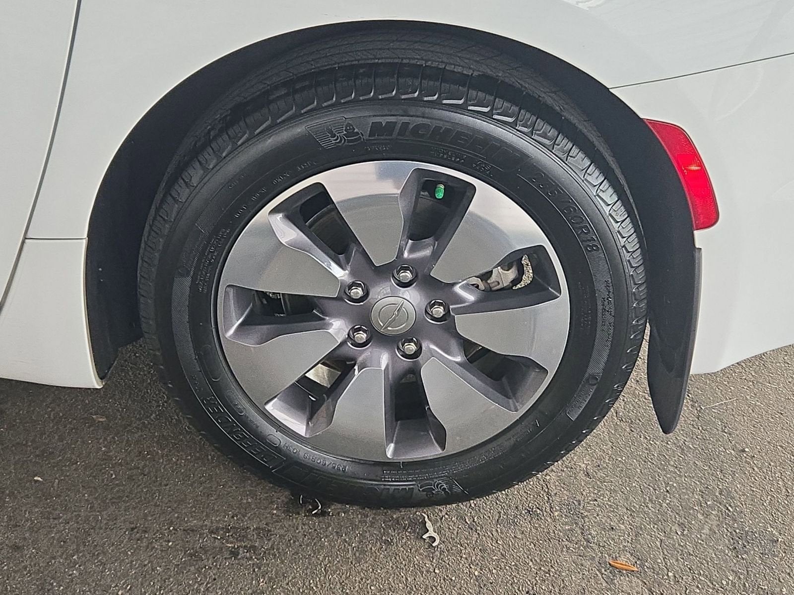 2018 Chrysler Pacifica Hybrid Limited