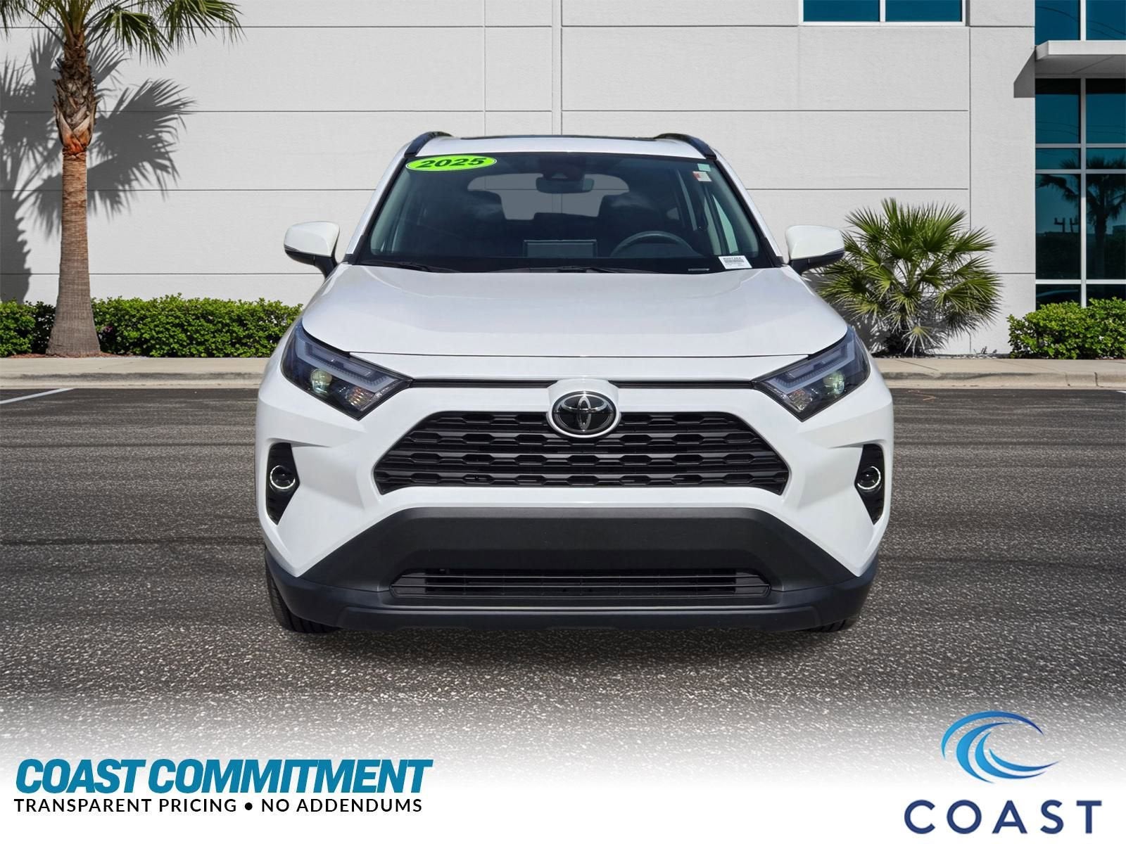 2025 Toyota RAV4 XLE