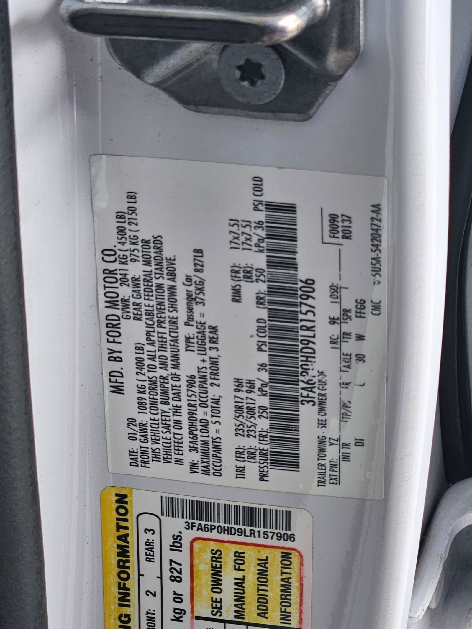2020 Ford Fusion SE