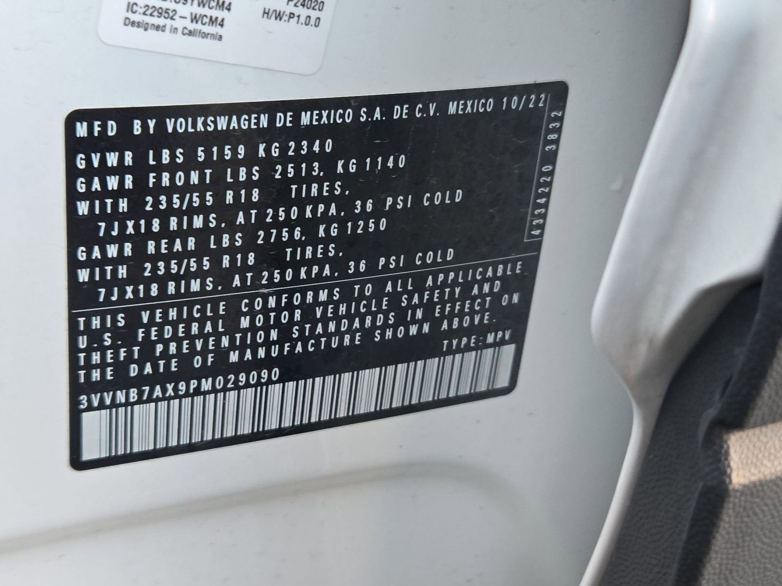 2023 Volkswagen Tiguan 2.0T SE