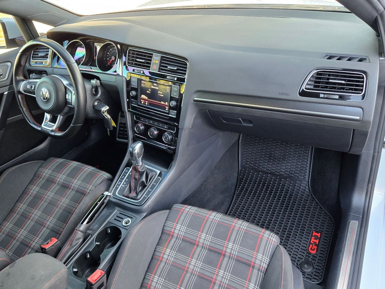 2019 Volkswagen Golf GTI 2.0T S