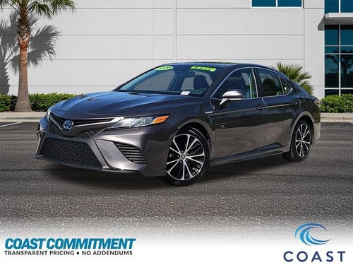 2020 Toyota Camry Hybrid SE