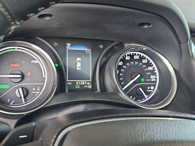 2020 Toyota Camry Hybrid SE