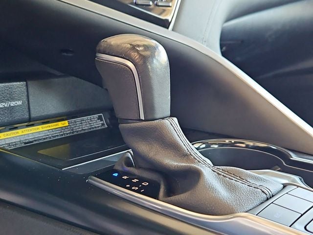 2020 Toyota Camry Hybrid SE