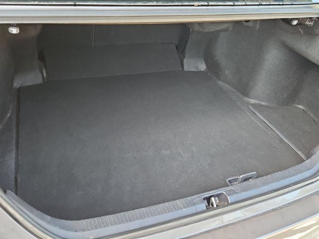 2020 Toyota Camry Hybrid SE