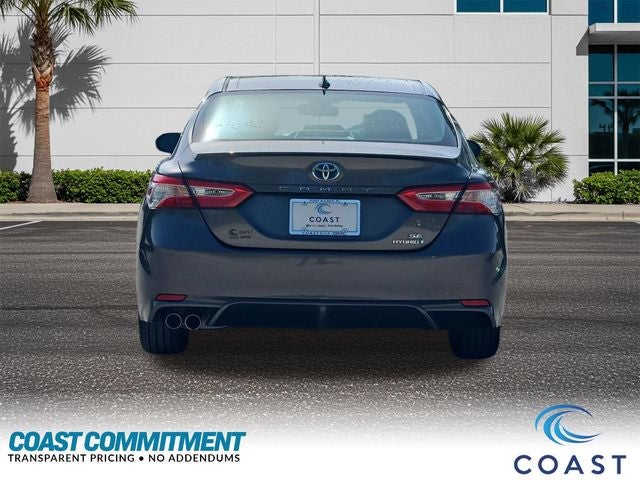 2020 Toyota Camry Hybrid SE