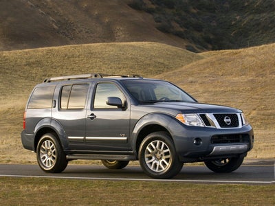 2010 Nissan Pathfinder SE