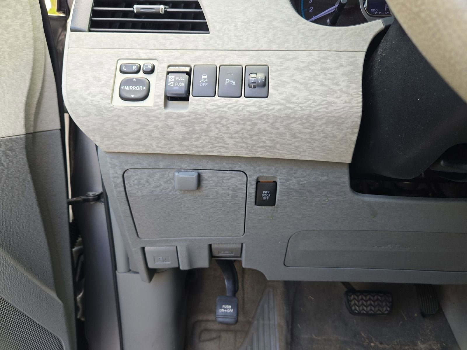 2012 Toyota Sienna 7 Passenger