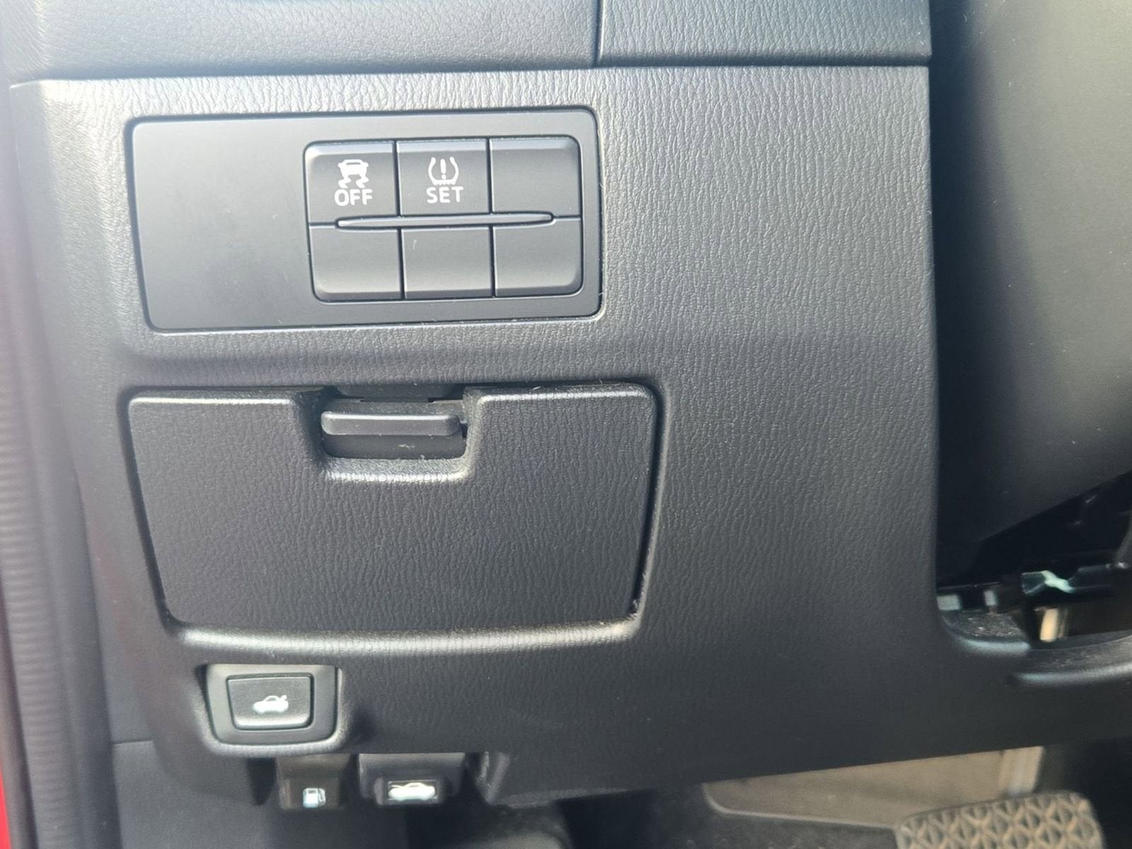 2015 Mazda Mazda6 i Sport