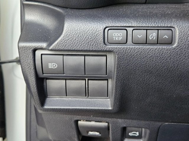 2023 Lexus IS 300