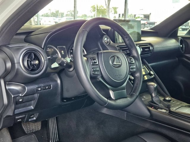 2023 Lexus IS 300