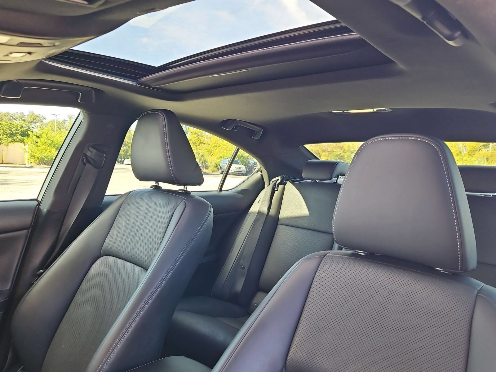2023 Lexus IS 300