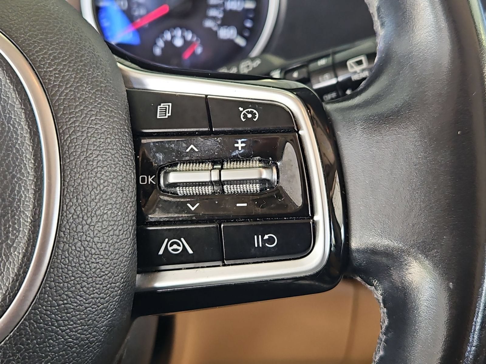 2022 Kia Carnival LXS