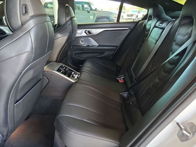 2025 BMW 8 Series 840