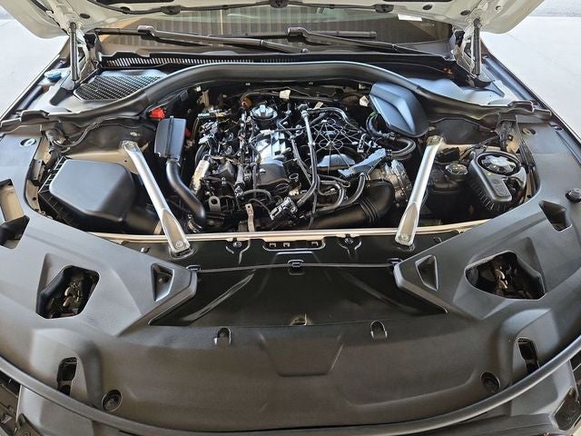 2025 BMW 8 Series 840
