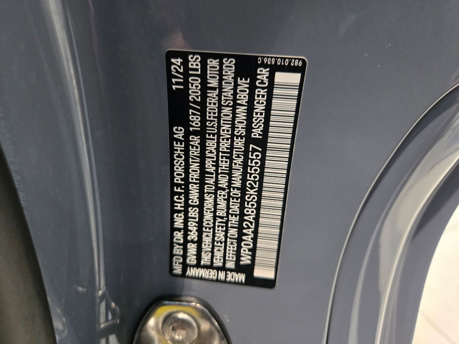 2025 Porsche 718 Cayman Base