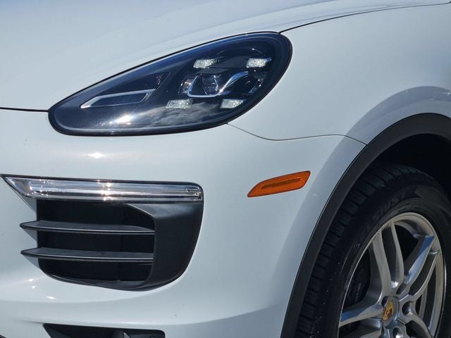 2016 Porsche Cayenne Base