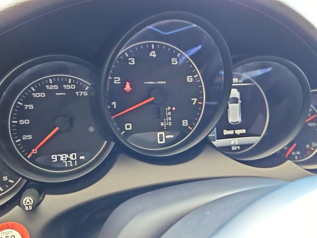 2016 Porsche Cayenne Base