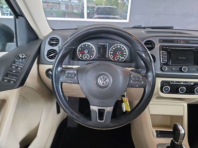 2012 Volkswagen Tiguan SE