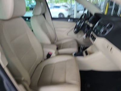 2012 Volkswagen Tiguan SE