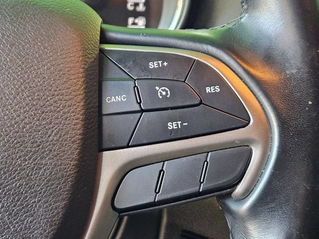 2020 Jeep Grand Cherokee Laredo E