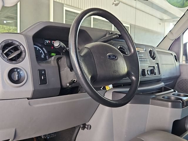 2014 Ford Econoline Cargo Van Commercial