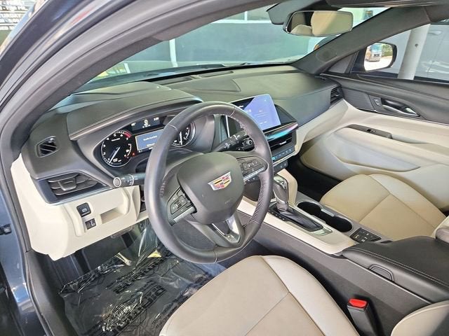 2025 Cadillac CT4 Premium Luxury